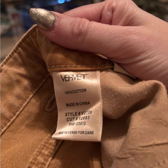 VERVET BY FLYING MONKEY Tan Distressed Straight Leg Jeans - Picture 4 of 5